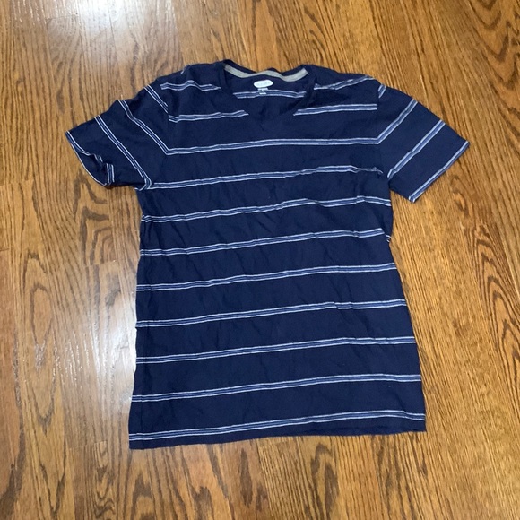 Shirt - Picture 1 of 3